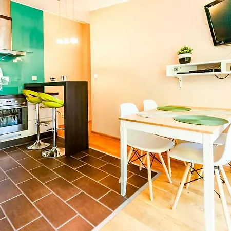 Privatunterkunft Blue Sky Apartament + Parking *